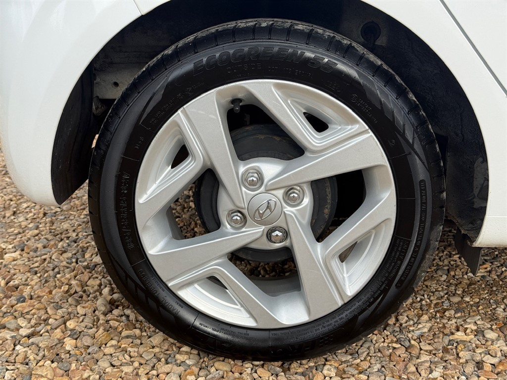 Used Hyundai i10 2020 for sale - 76255144: Photo 19