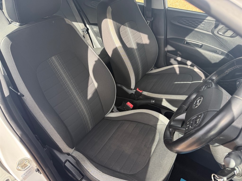 Used Hyundai i10 2020 for sale - 76255144: Photo 27