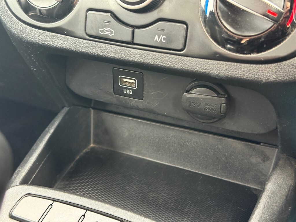 Used Hyundai i10 2020 for sale - 76255144: Photo 44