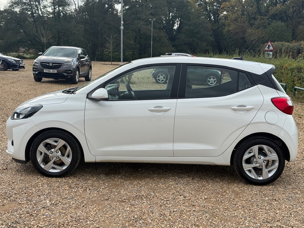 Used Hyundai i10 2020 for sale - 76255144: Photo 8