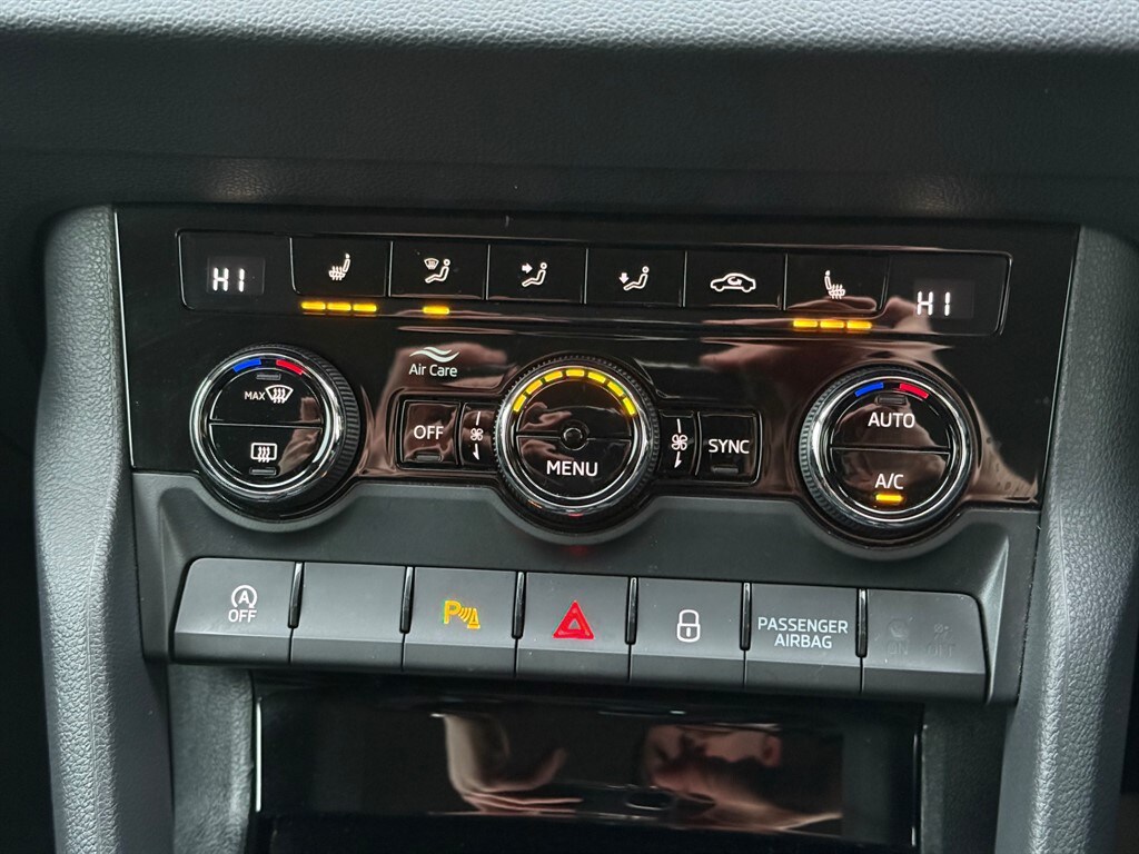 Used Skoda Karoq 2021 for sale - 76835112: Photo 45