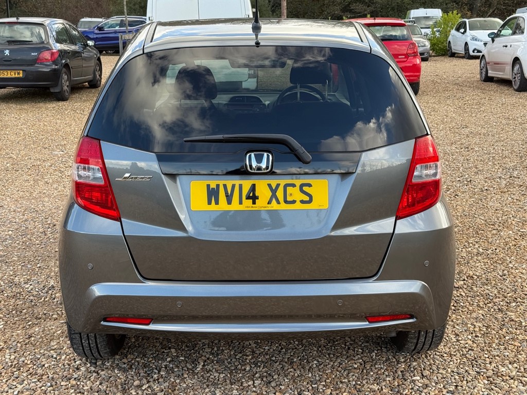 Used Honda Jazz 2014 for sale - 76532391: Photo 12