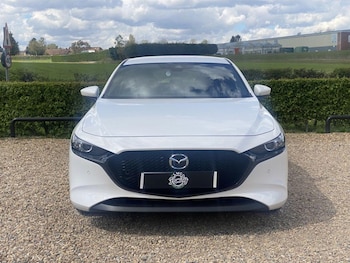 Used Mazda Mazda3 2019 for sale - 75695861: Photo