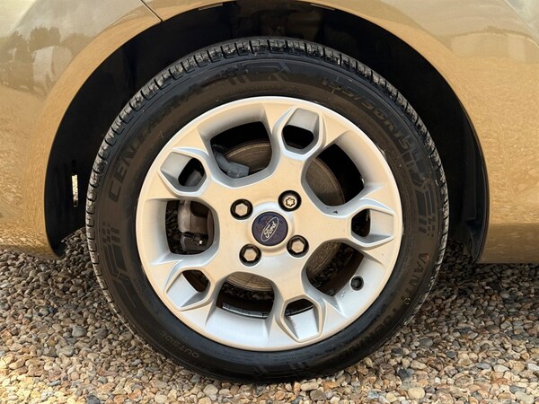 Used Ford Fiesta 2012 for sale - 75695887: Photo 7