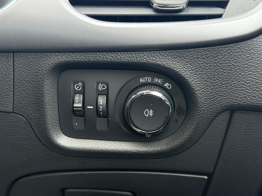 Used Vauxhall Astra 2021 for sale - 77165619: Photo 31