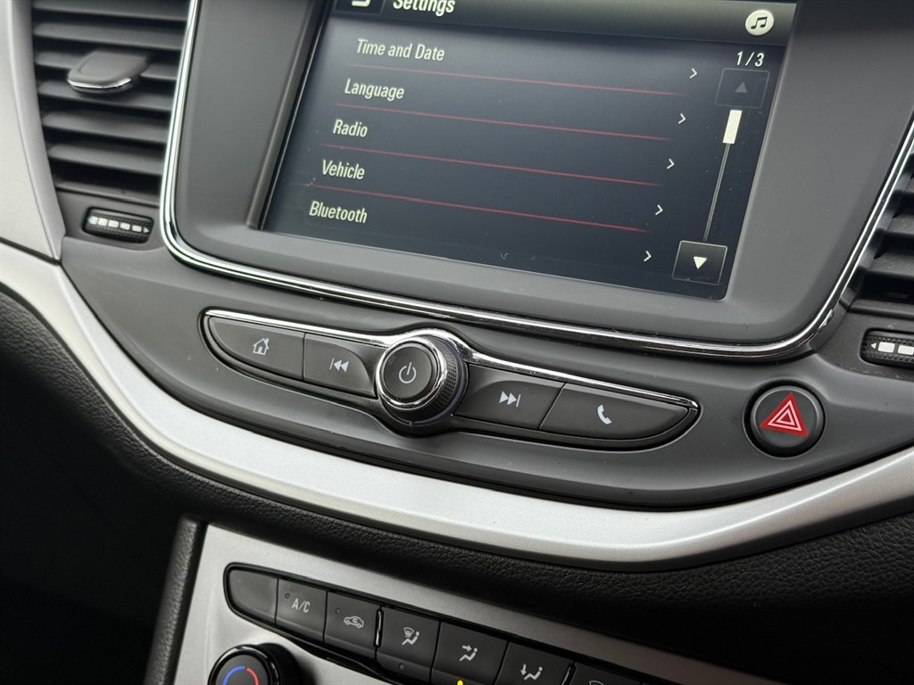 Used Vauxhall Astra 2021 for sale - 77165619: Photo 40