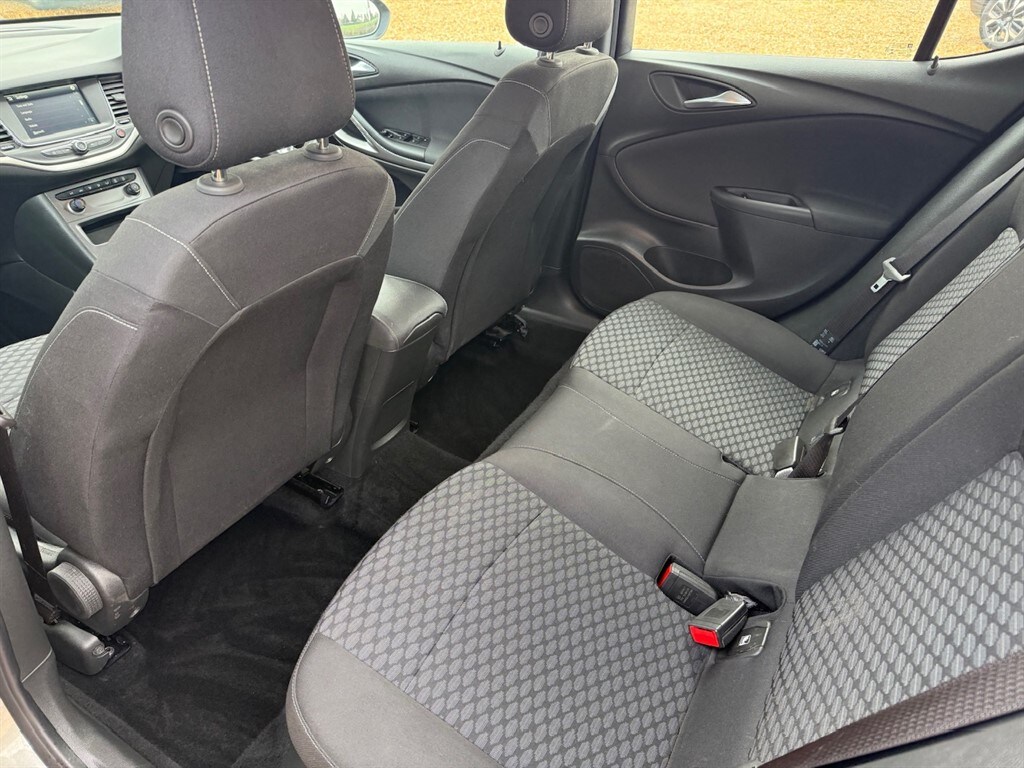 Used Vauxhall Astra 2021 for sale - 77165619: Photo 54
