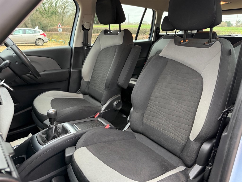 Used Citroen C4 Grand Picasso 2015 for sale - 76862009: Photo 51