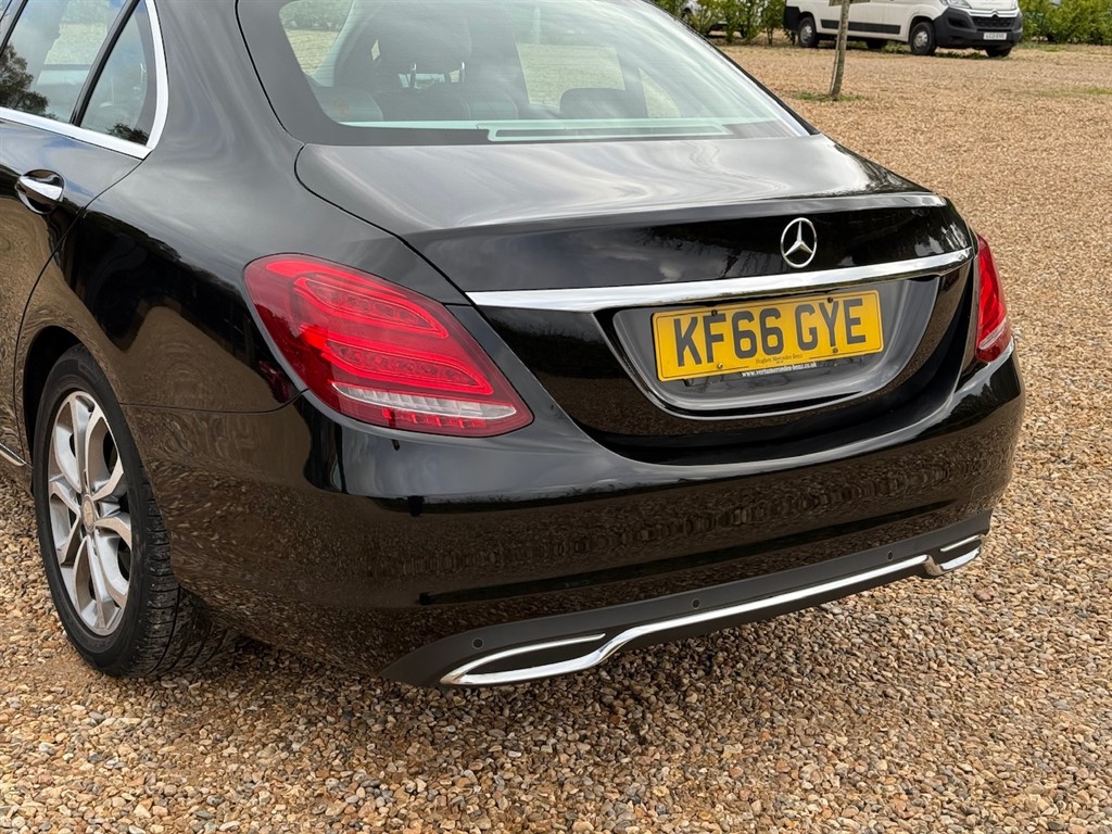 Used Mercedes-Benz C Class 2016 for sale - 76494162: Photo 11