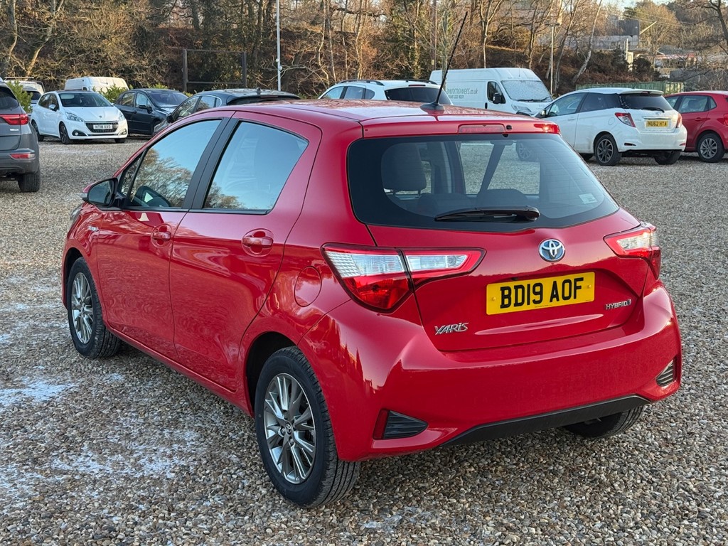 Used Toyota Yaris 2019 for sale - 76960399: Photo 10