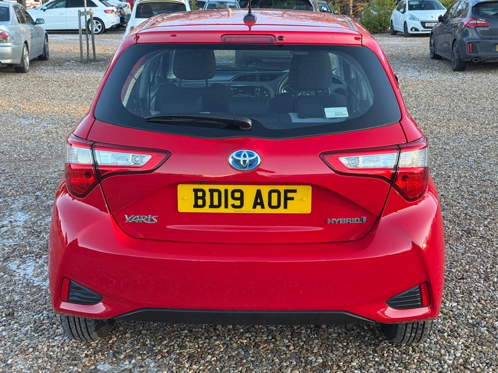 Used Toyota Yaris 2019 for sale - 76960399: Photo 11
