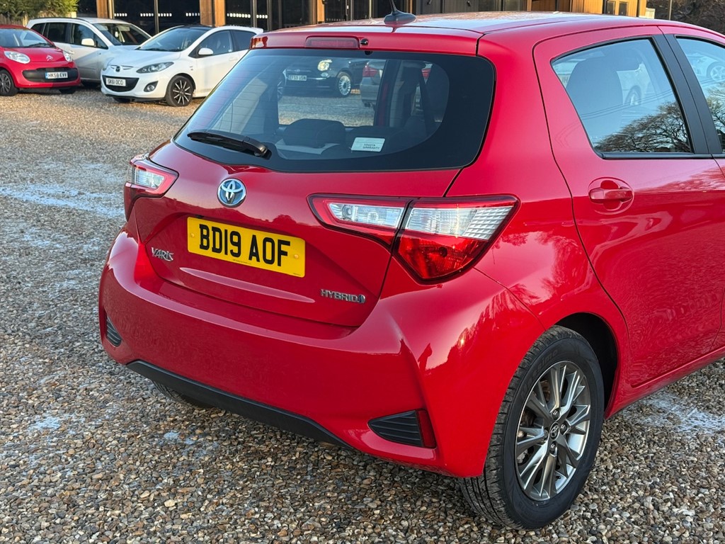 Used Toyota Yaris 2019 for sale - 76960399: Photo 12