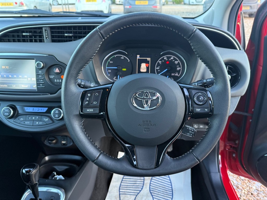Used Toyota Yaris 2019 for sale - 76960399: Photo 29