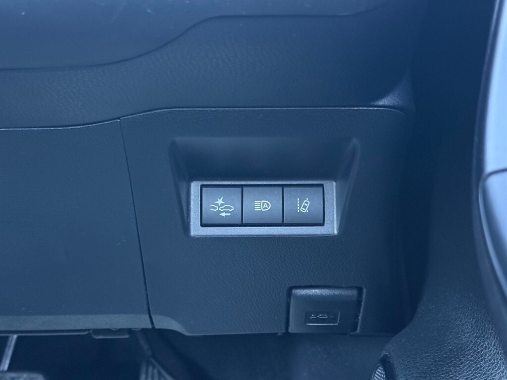 Used Toyota Yaris 2019 for sale - 76960399: Photo 34