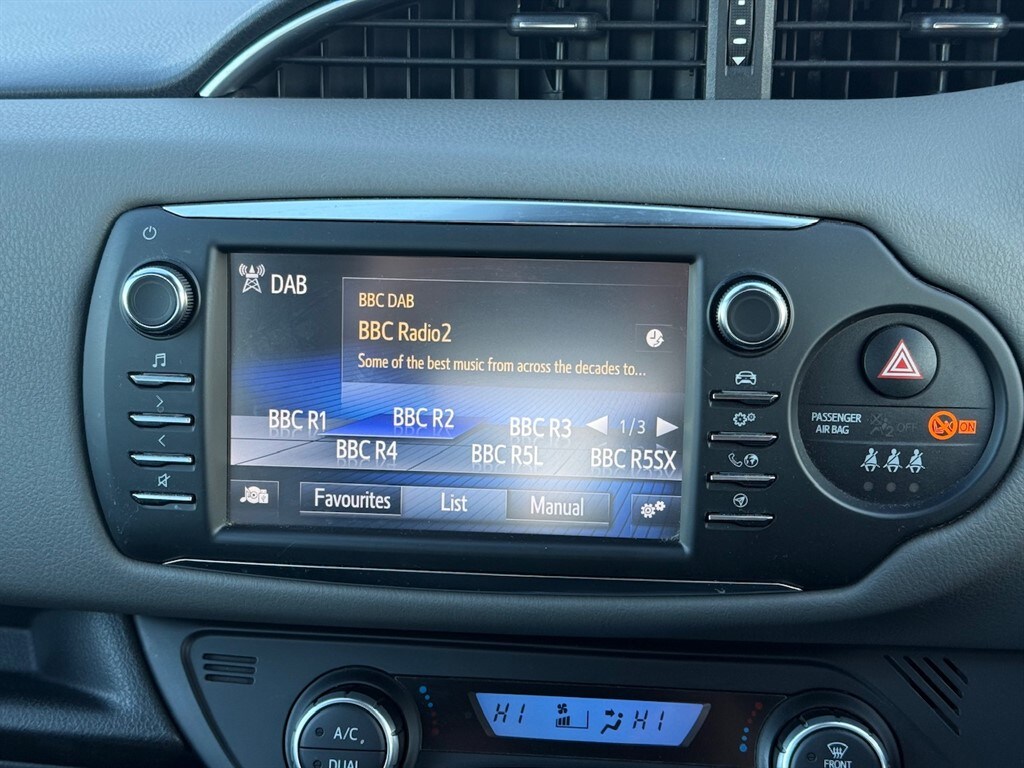 Used Toyota Yaris 2019 for sale - 76960399: Photo 37