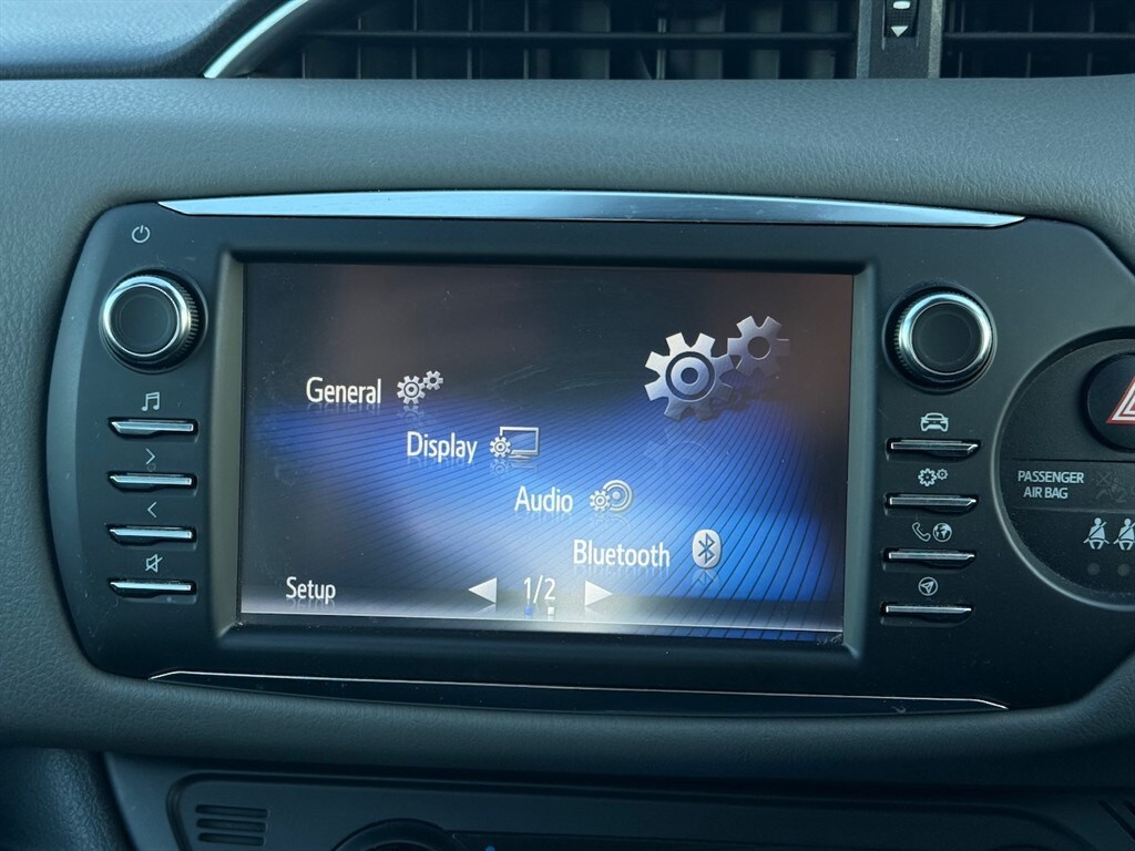 Used Toyota Yaris 2019 for sale - 76960399: Photo 40