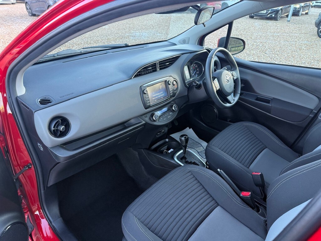 Used Toyota Yaris 2019 for sale - 76960399: Photo 52