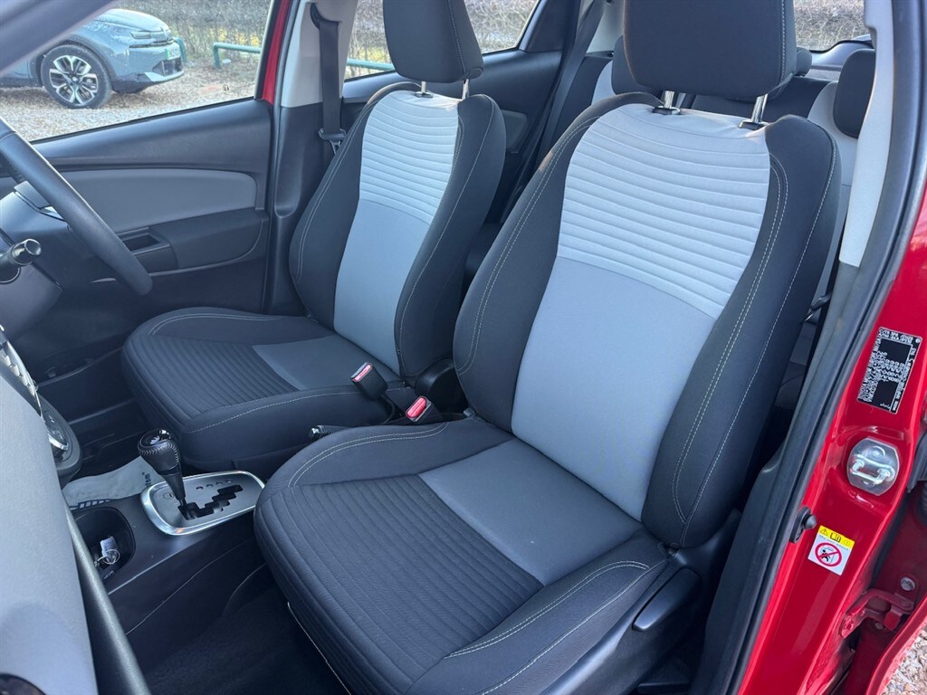 Used Toyota Yaris 2019 for sale - 76960399: Photo 53