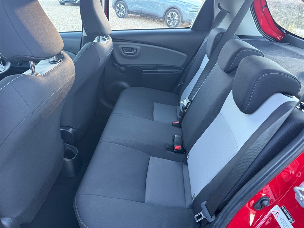 Used Toyota Yaris 2019 for sale - 76960399: Photo 54