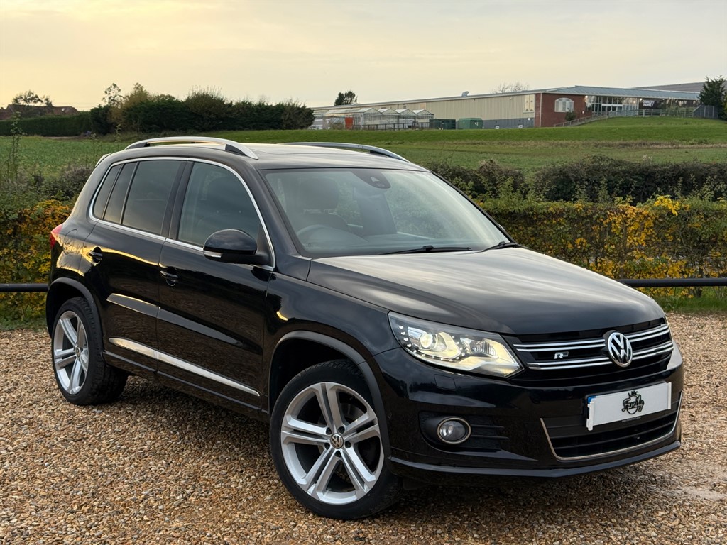 Used Volkswagen Tiguan 2016 for sale - 76476272: Photo 1