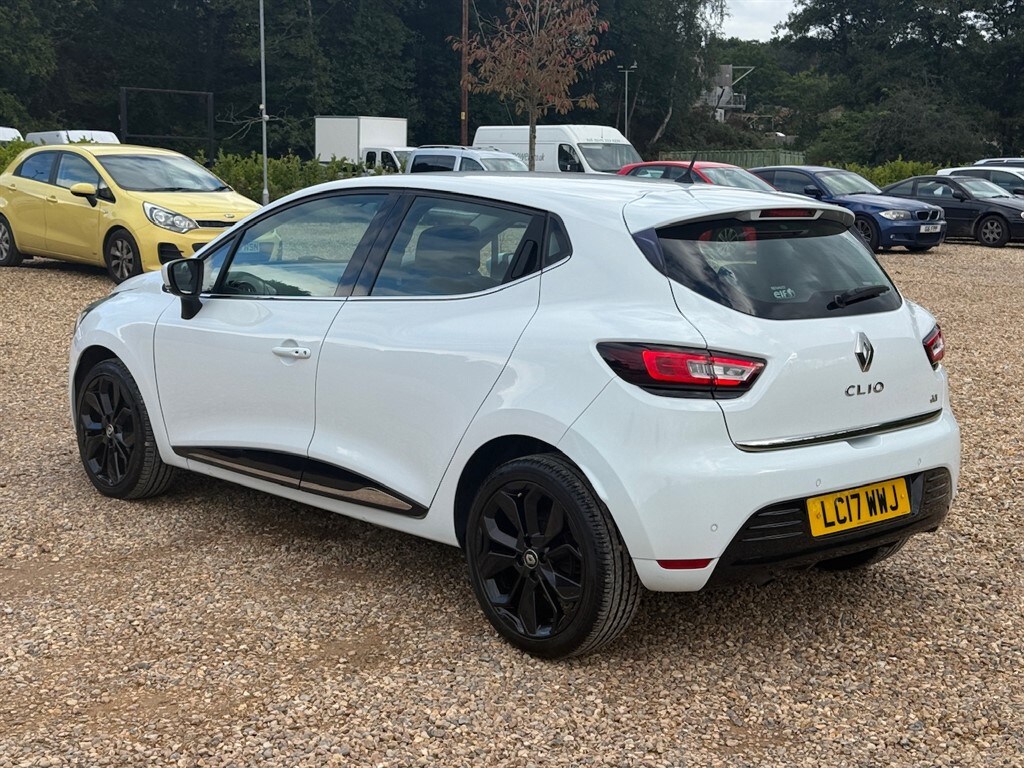 Used Renault Clio 2017 for sale - 75695858: Photo 11