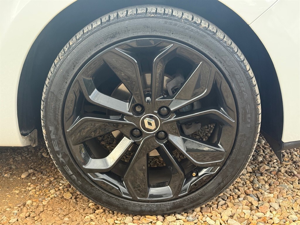 Used Renault Clio 2017 for sale - 75695858: Photo 21