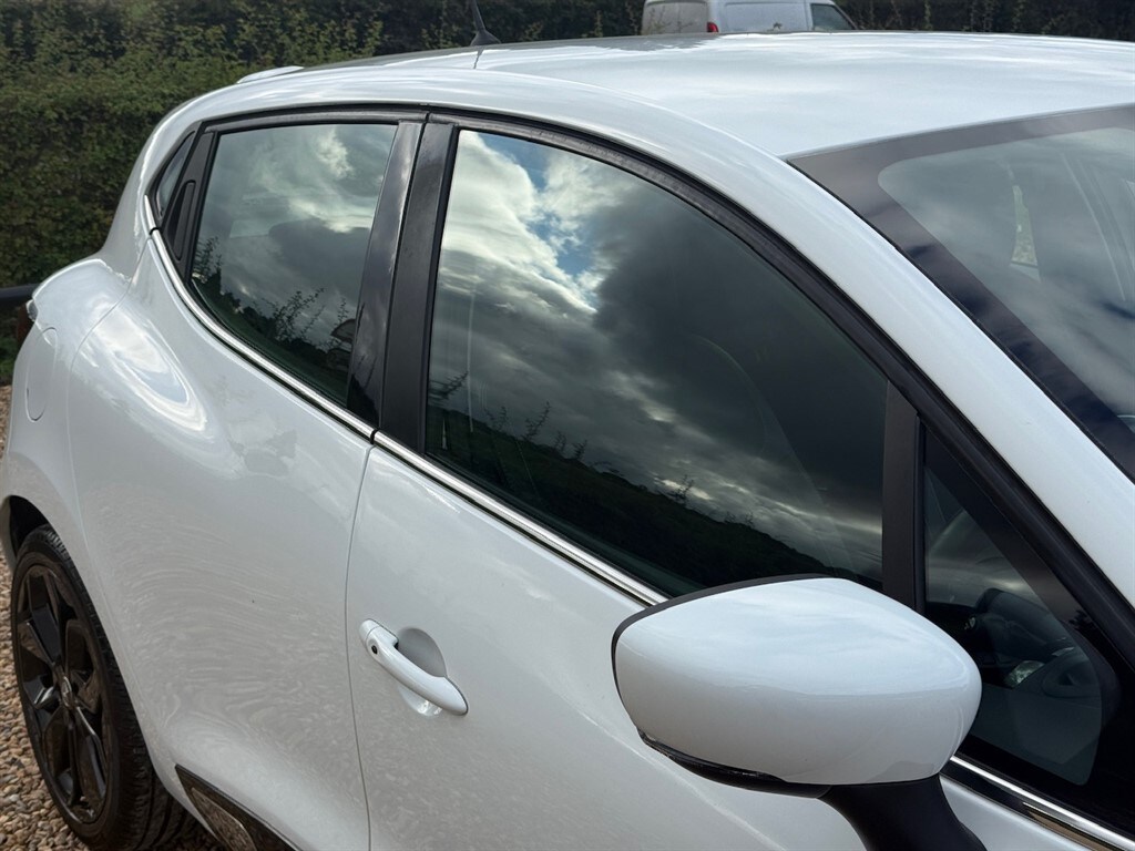 Used Renault Clio 2017 for sale - 75695858: Photo 23