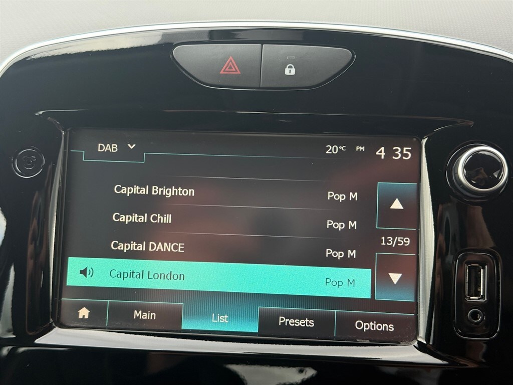 Used Renault Clio 2017 for sale - 75695858: Photo 40