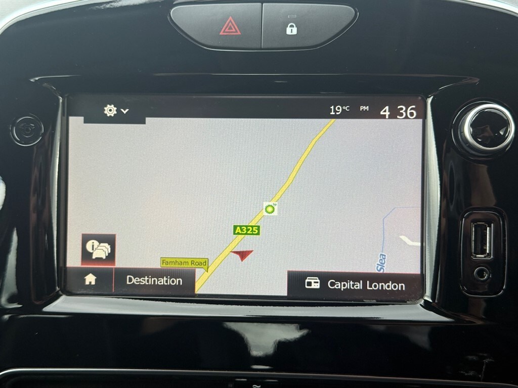 Used Renault Clio 2017 for sale - 75695858: Photo 43