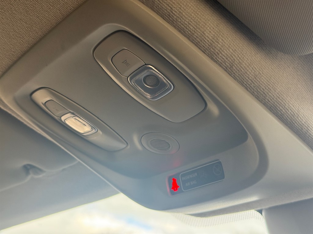 Used Renault Clio 2017 for sale - 75695858: Photo 51