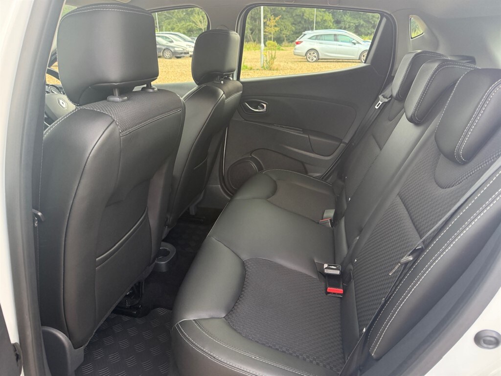 Used Renault Clio 2017 for sale - 75695858: Photo 55