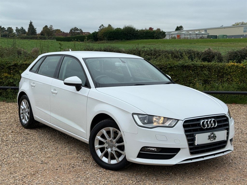 Used Audi A3 2015 for sale - 76276959: Photo 1