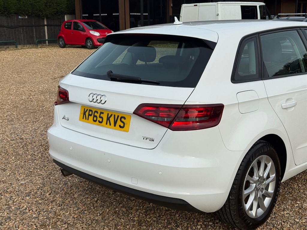 Used Audi A3 2015 for sale - 76276959: Photo 13