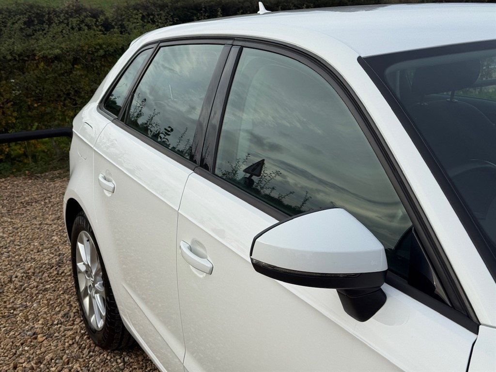 Used Audi A3 2015 for sale - 76276959: Photo 23