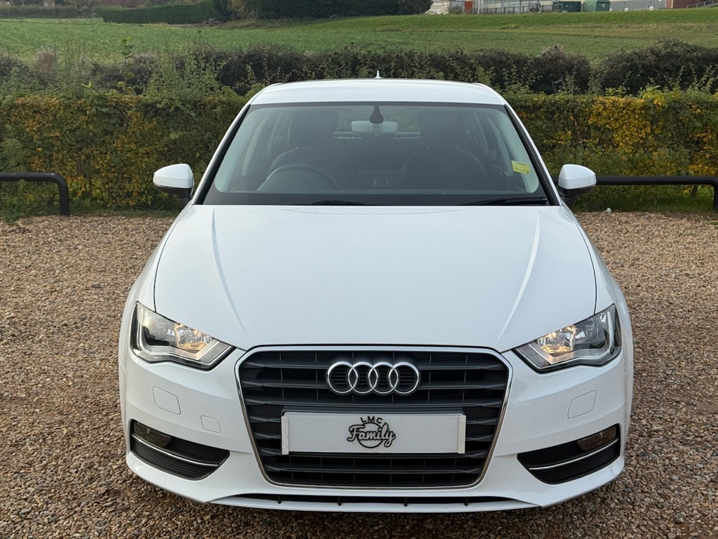 Used Audi A3 2015 for sale - 76276959: Photo 4