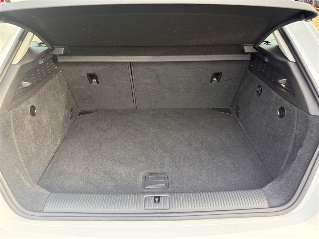 Used Audi A3 2015 for sale - 76276959: Photo 56