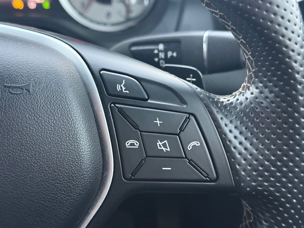 Used Mercedes-Benz A-Class 2015 for sale - 76628569: Photo 31