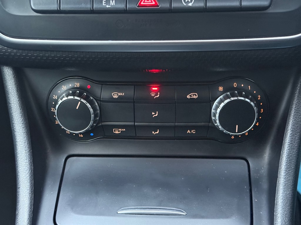 Used Mercedes-Benz A-Class 2015 for sale - 76628569: Photo 43