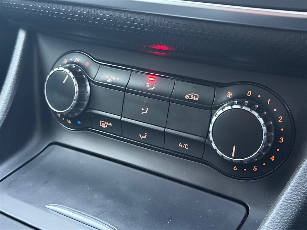 Used Mercedes-Benz A-Class 2015 for sale - 76628569: Photo 44