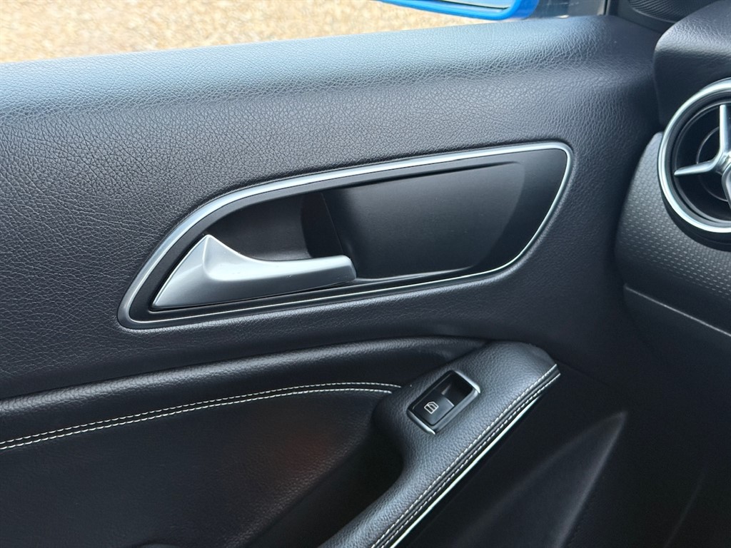 Used Mercedes-Benz A-Class 2015 for sale - 76628569: Photo 49