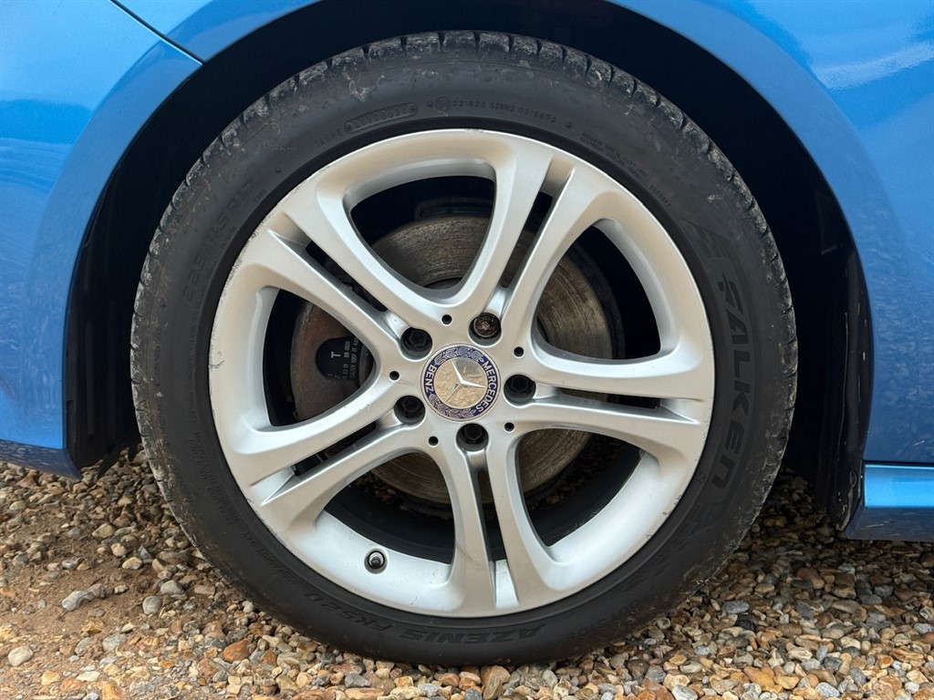 Used Mercedes-Benz A-Class 2015 for sale - 76628569: Photo 7