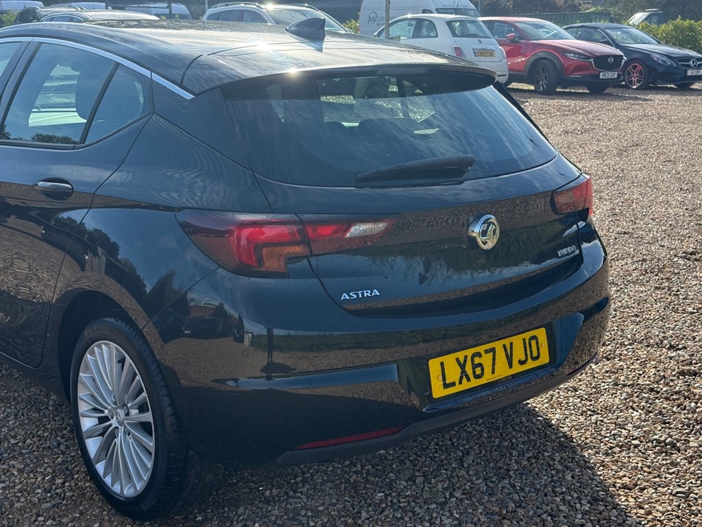 Used Vauxhall Astra 2017 for sale - 76161660: Photo 11