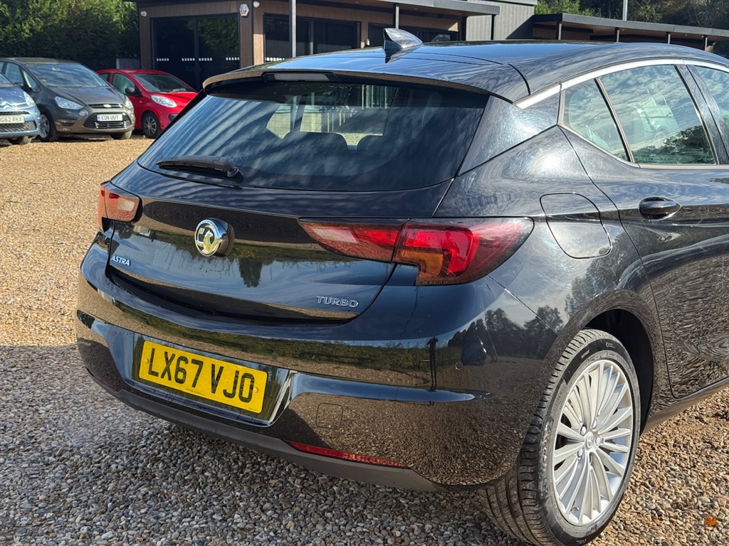 Used Vauxhall Astra 2017 for sale - 76161660: Photo 17