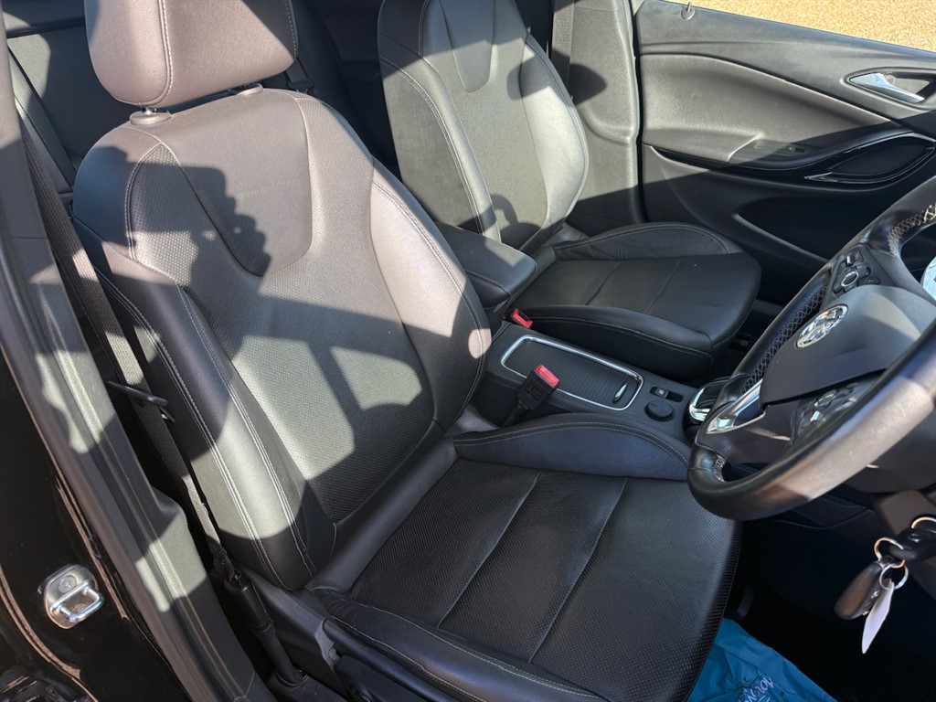 Used Vauxhall Astra 2017 for sale - 76161660: Photo 27