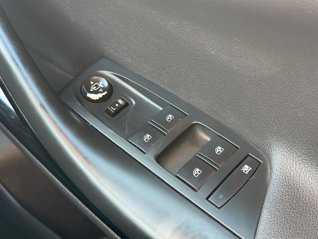 Used Vauxhall Astra 2017 for sale - 76161660: Photo 35