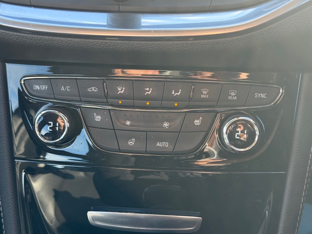 Used Vauxhall Astra 2017 for sale - 76161660: Photo 43