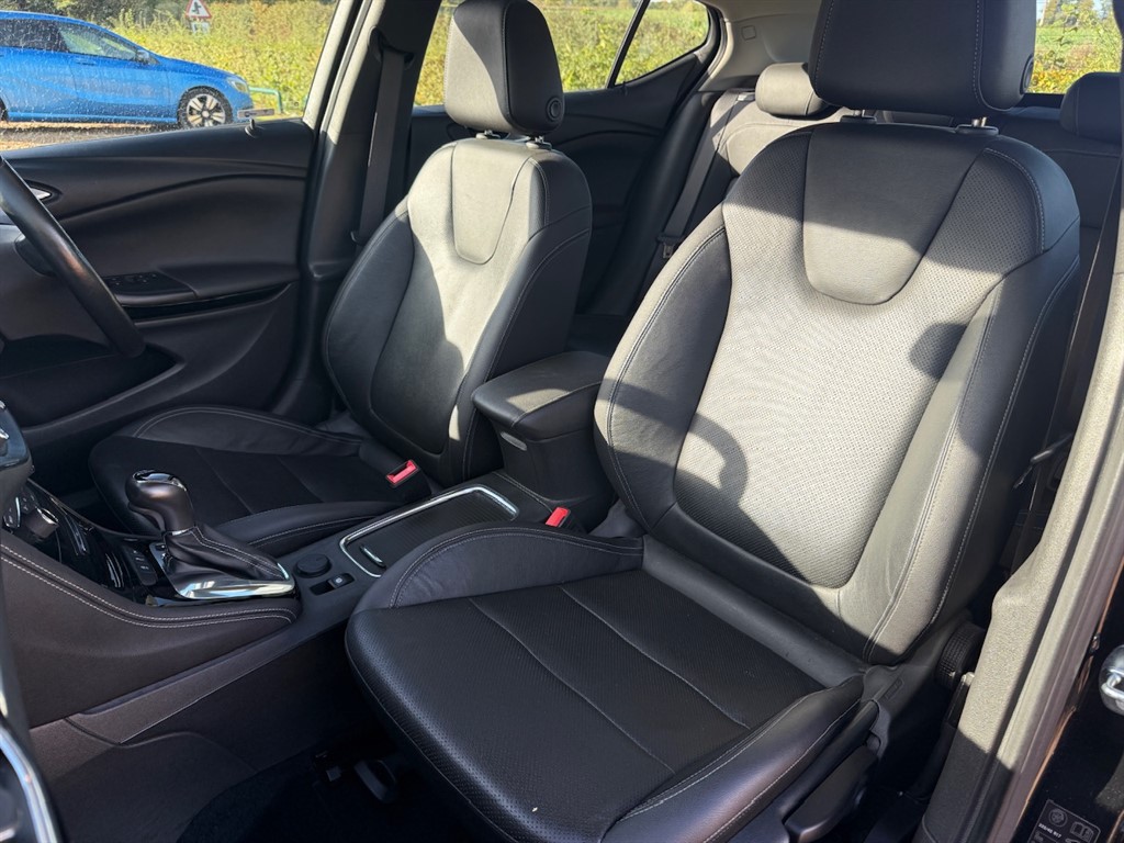 Used Vauxhall Astra 2017 for sale - 76161660: Photo 52