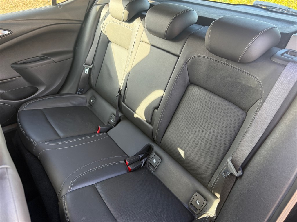 Used Vauxhall Astra 2017 for sale - 76161660: Photo 55