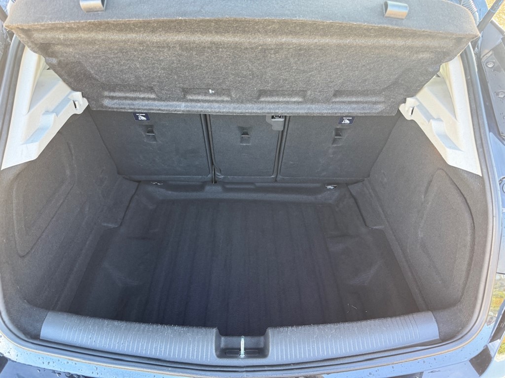 Used Vauxhall Astra 2017 for sale - 76161660: Photo 57