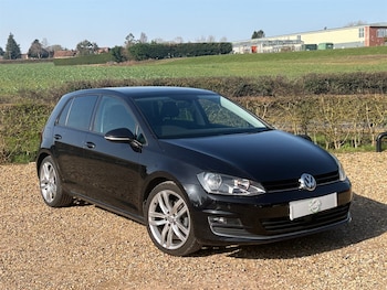 Used Volkswagen Golf 2016 for sale - 77763121: Photo